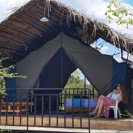 Hotel Basecamp - Parque nacional Yala Exterior foto